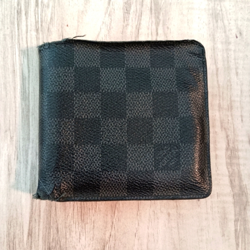 Authentic Louis Vuitton Damier Graphite Portefeuille Slender Wallet For Men